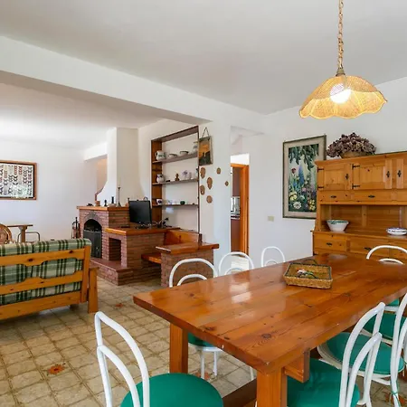 3 Bedroom Cozy In בית נופש נוטו